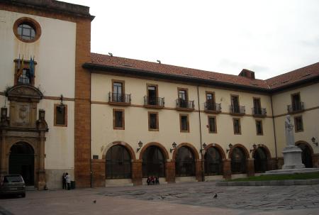 Facultad de Psicología de la Universidad de Oviedo /JP